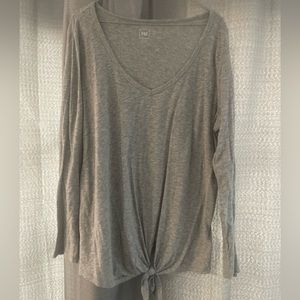 5/$20 size large Womens shirt